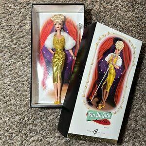 NIB Barbie Collector Pin-Up Girls Collection Lady Luck Doll